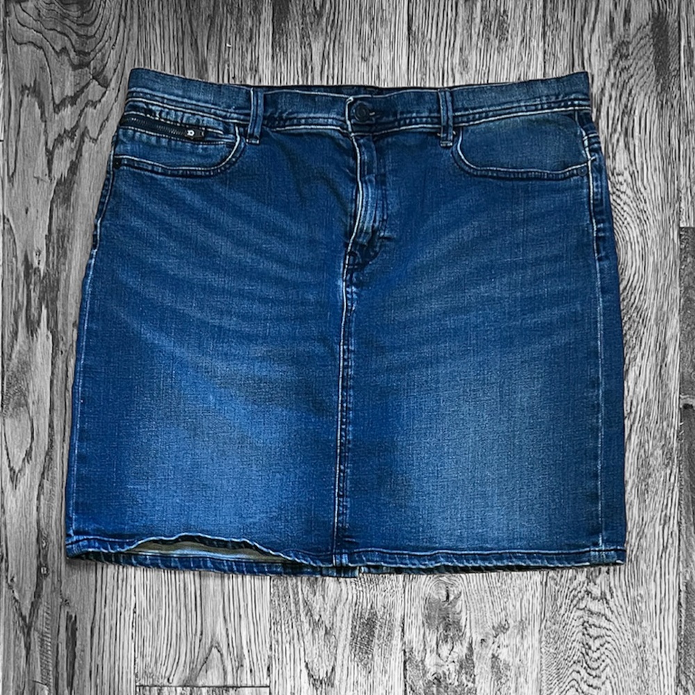 Vintage Gap Denim Mini Skirt